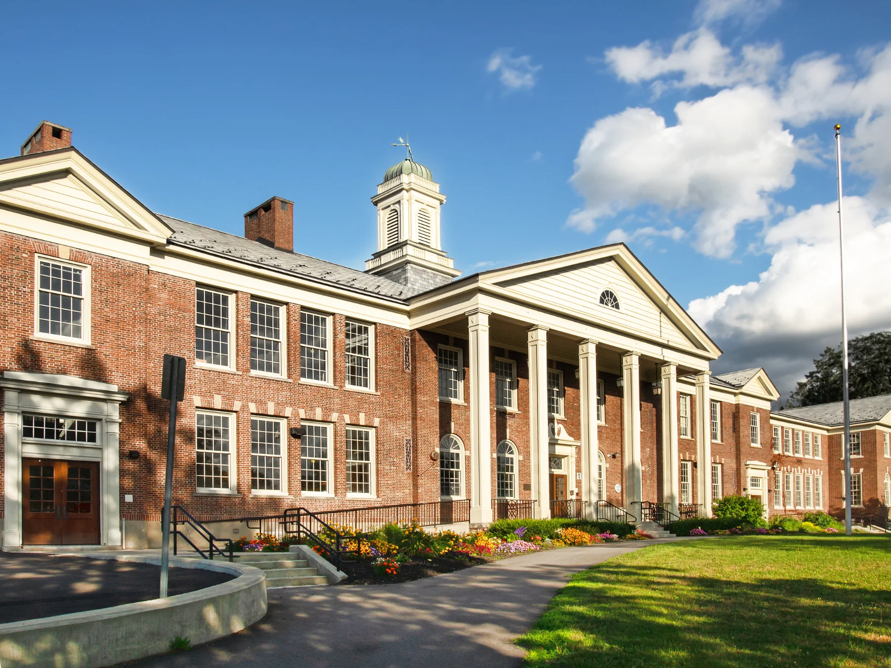 Classic American school